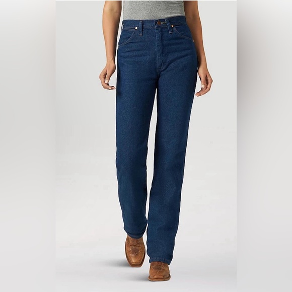 Women’s size 7 Wrangler Cowboy Cut Jeans - Picture 1 of 5